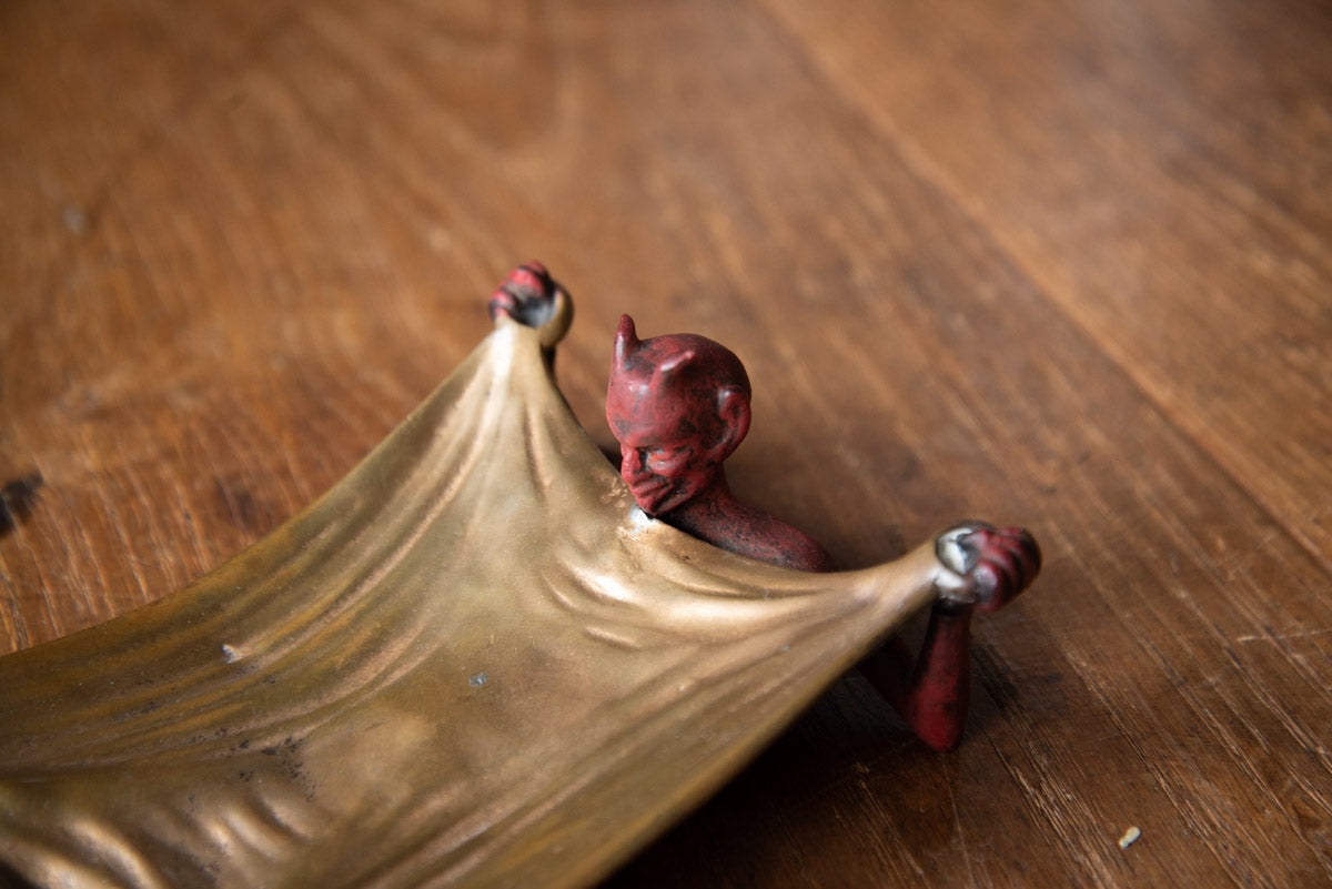 DEVIL TRAY – ARKESTRA