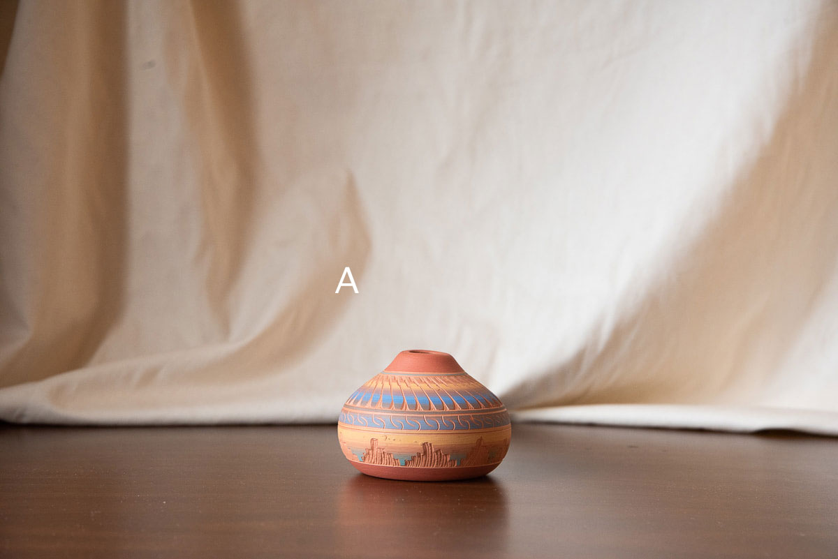 S NAVAJO POTTERY