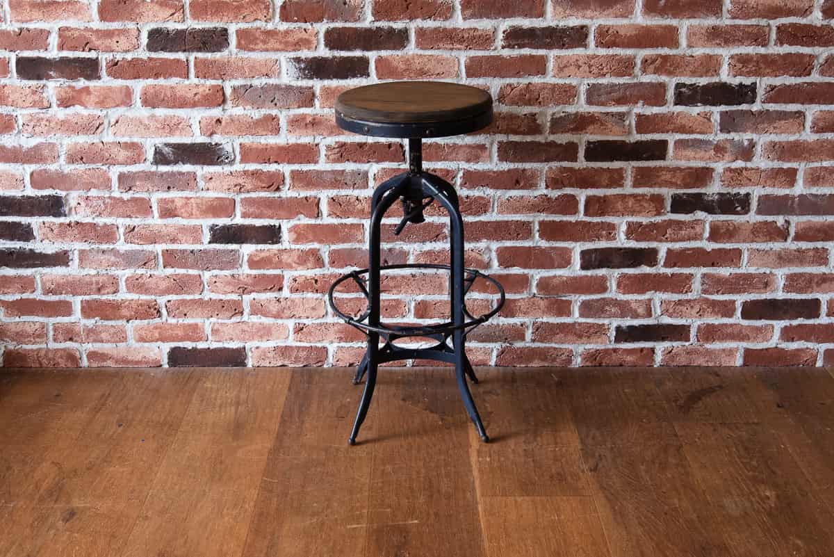 STOOL