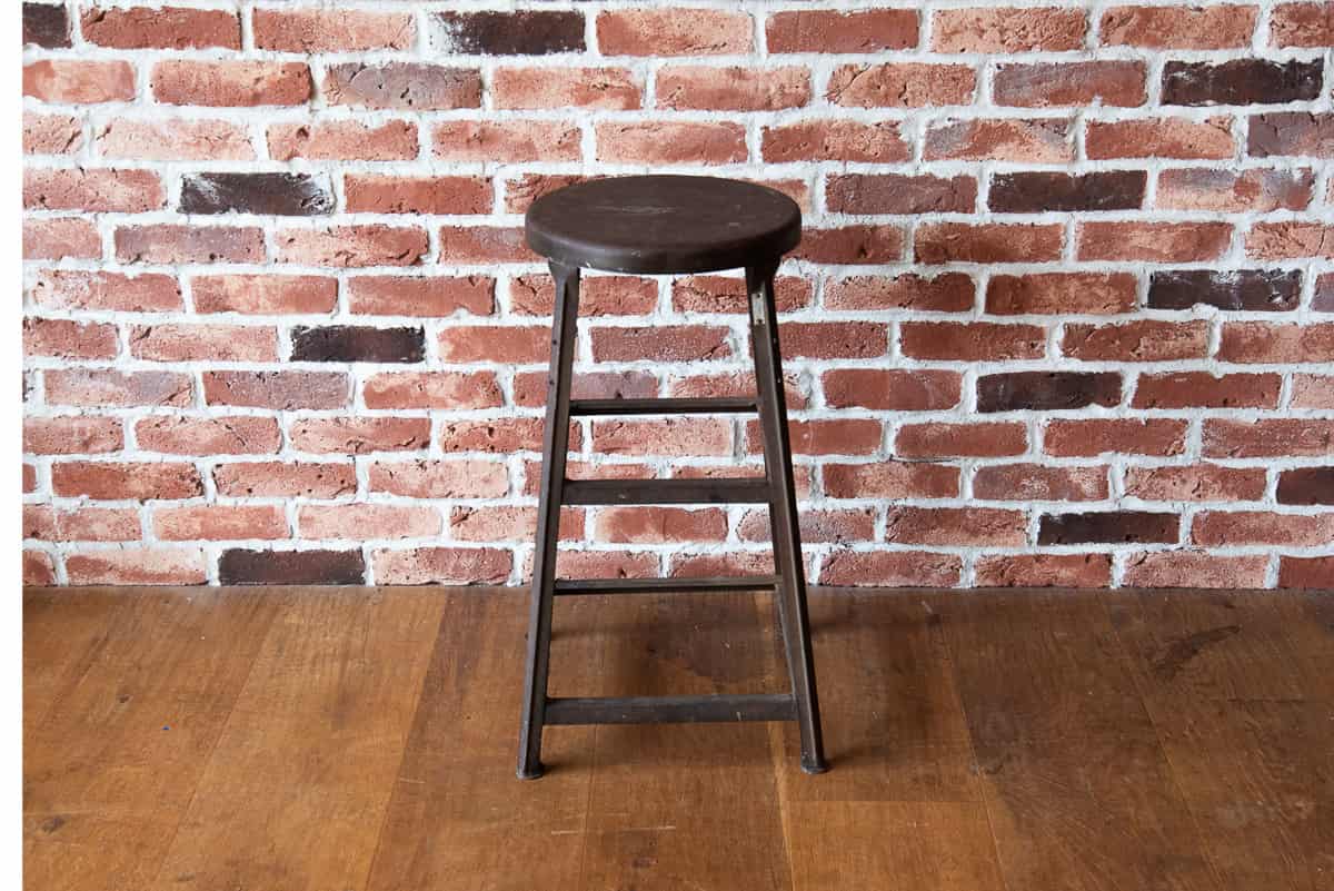 STOOL