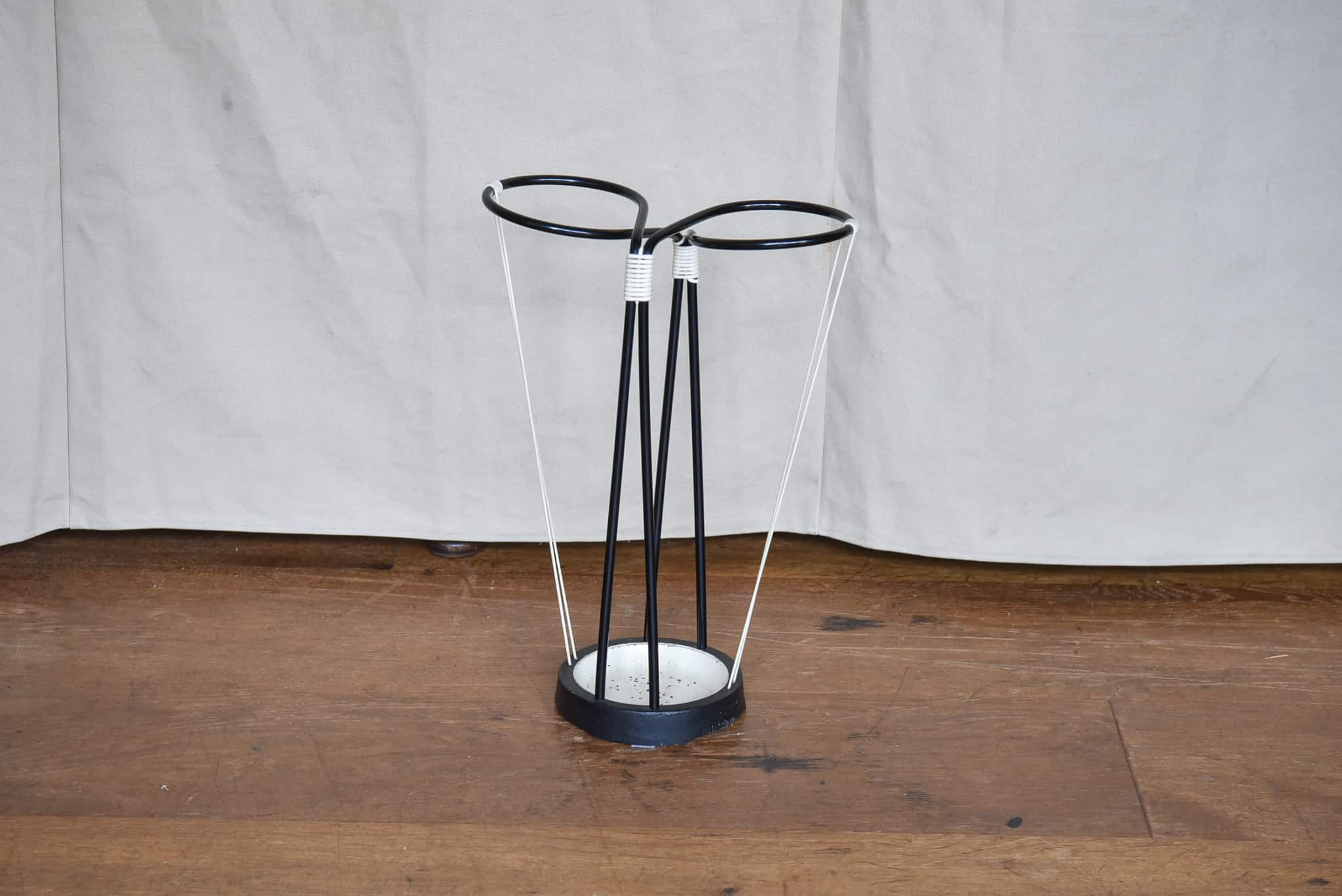 UMBRELLA STAND