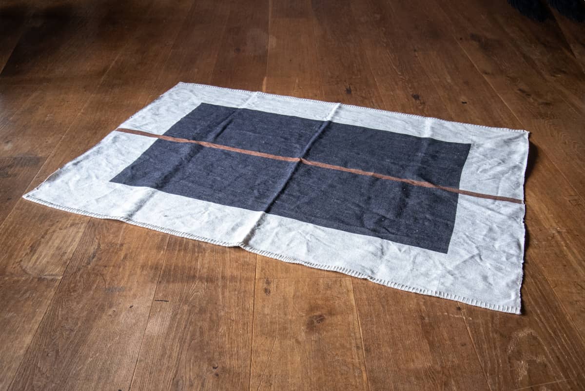 ART RUG