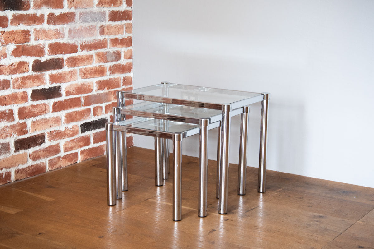 METAL NEST TABLE