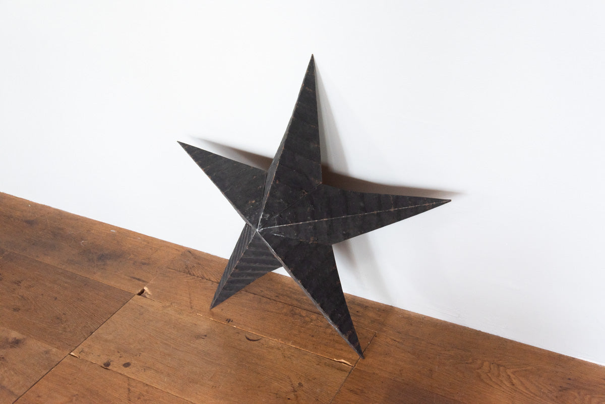 STAR ORNAMENT M