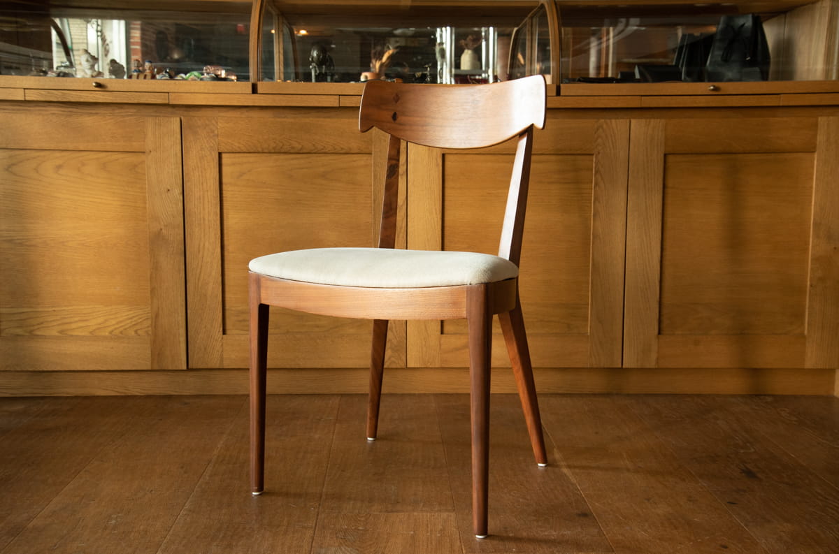 DINING CHAIR