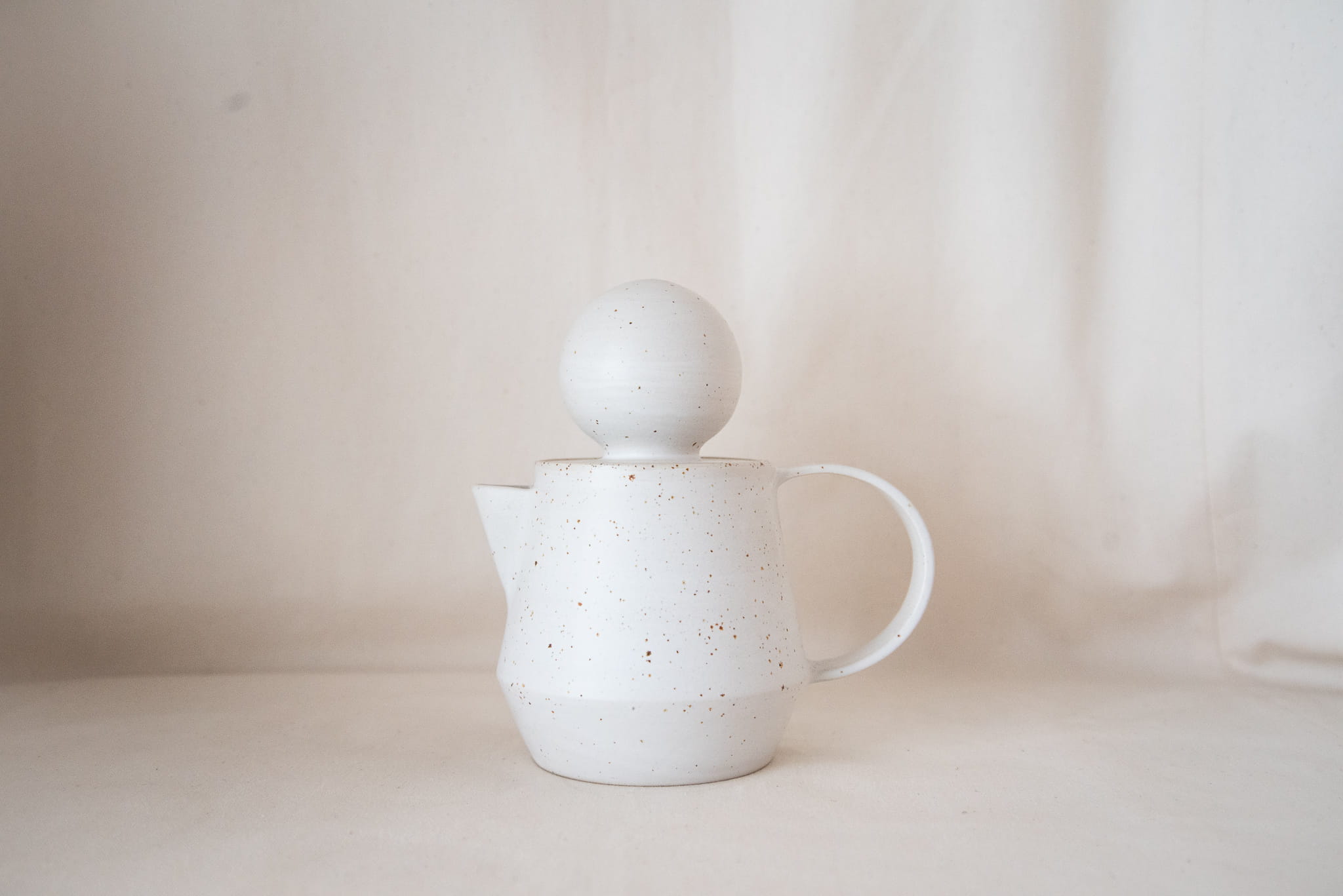 LAM CERAMICA TEAPOT