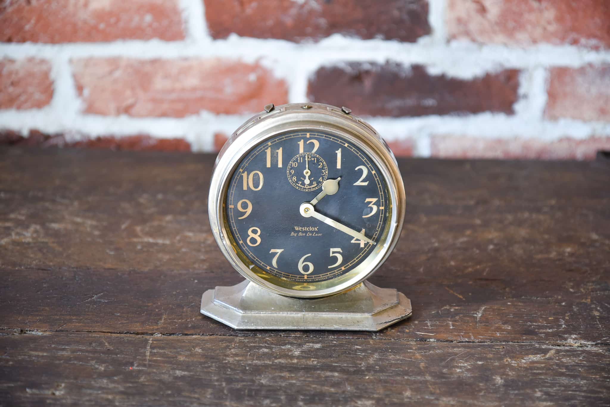 TABLE CLOCK