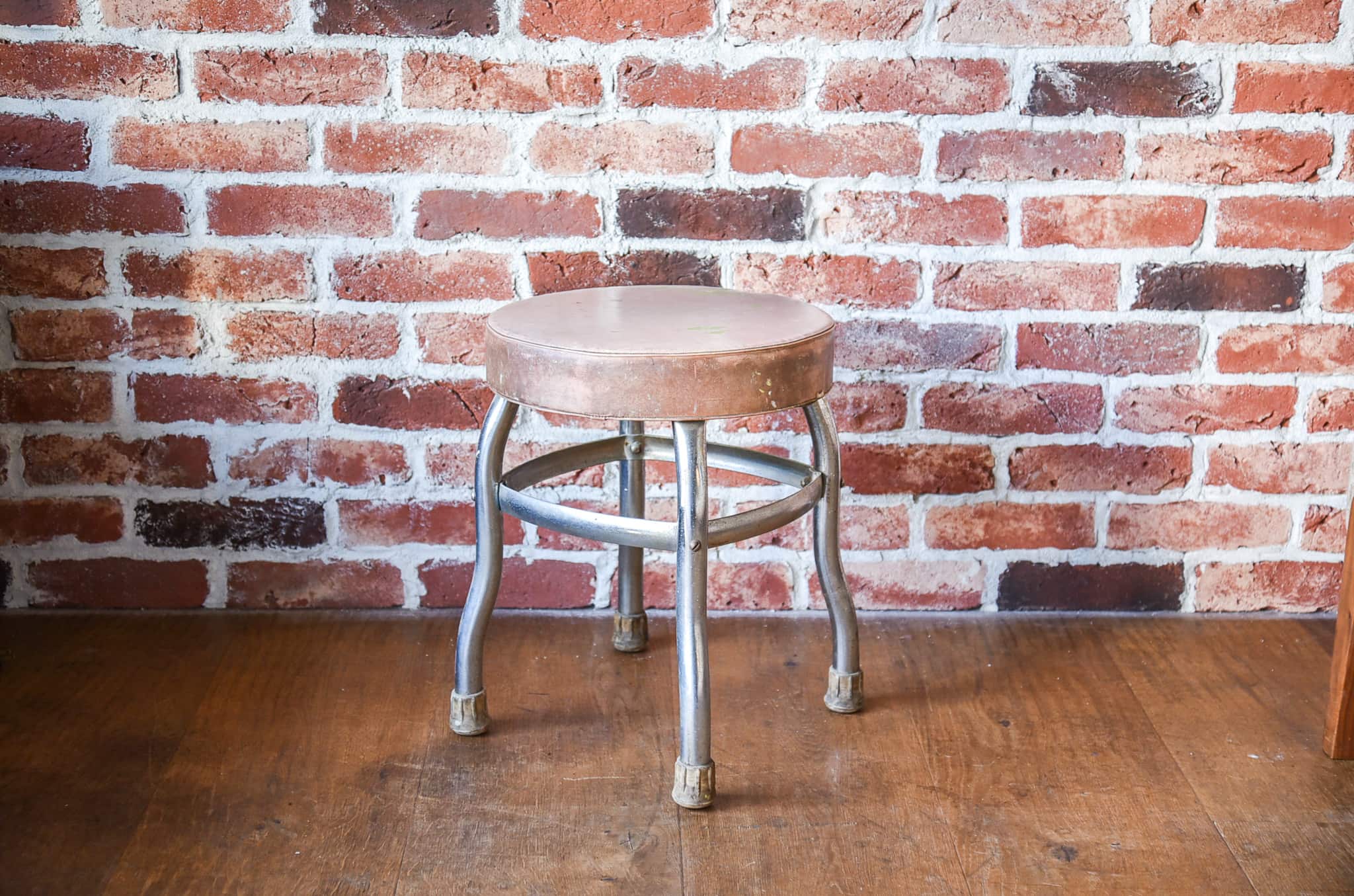 STOOL