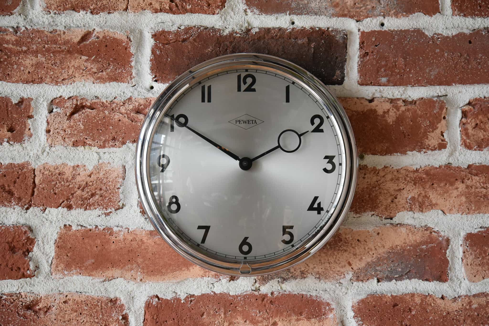 WALL CLOCK