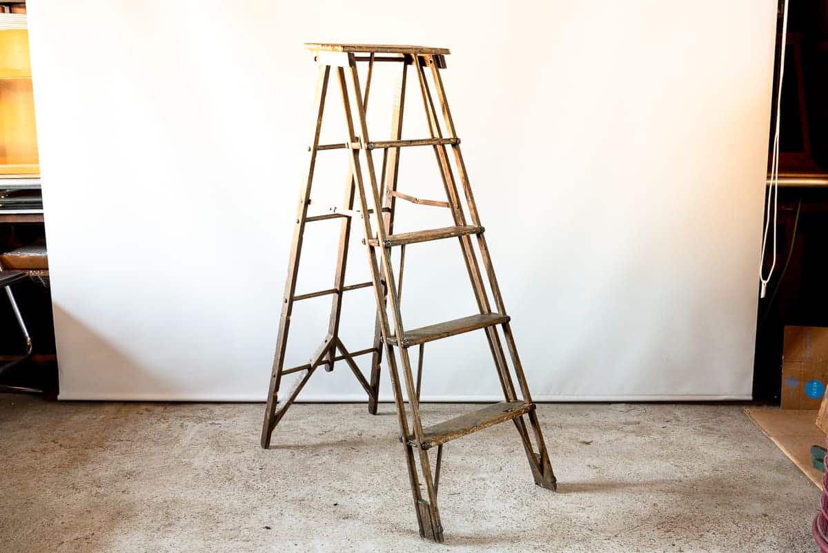 LADDER
