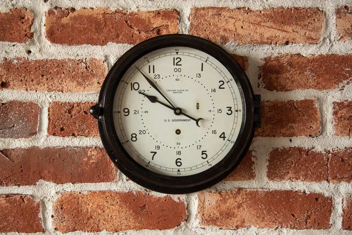WALL CLOCK