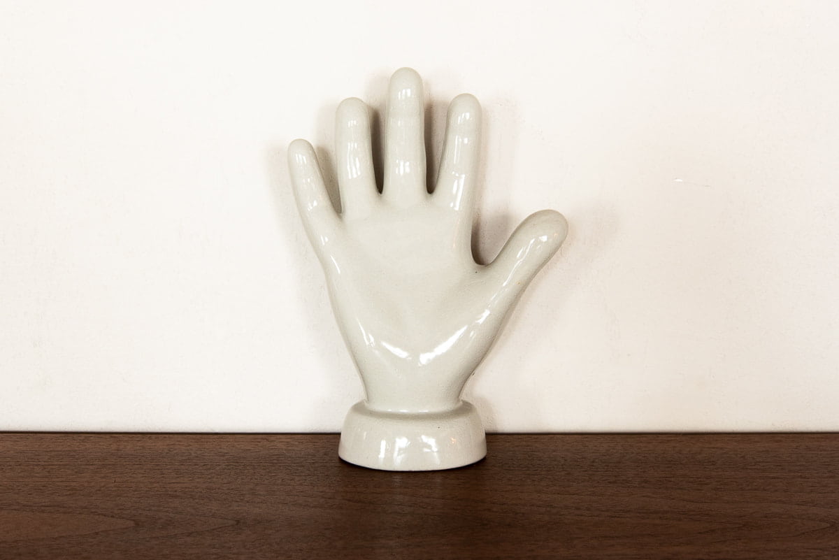 HAND ORNAMENT