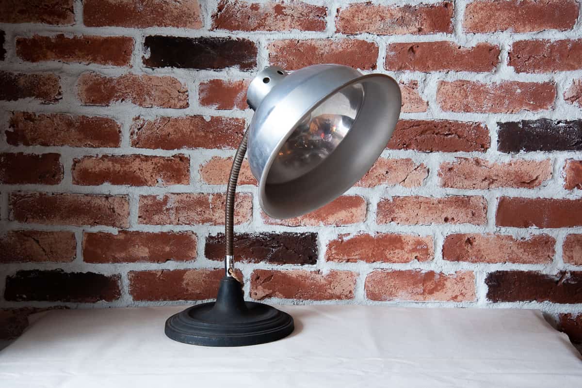 DESK LAMP