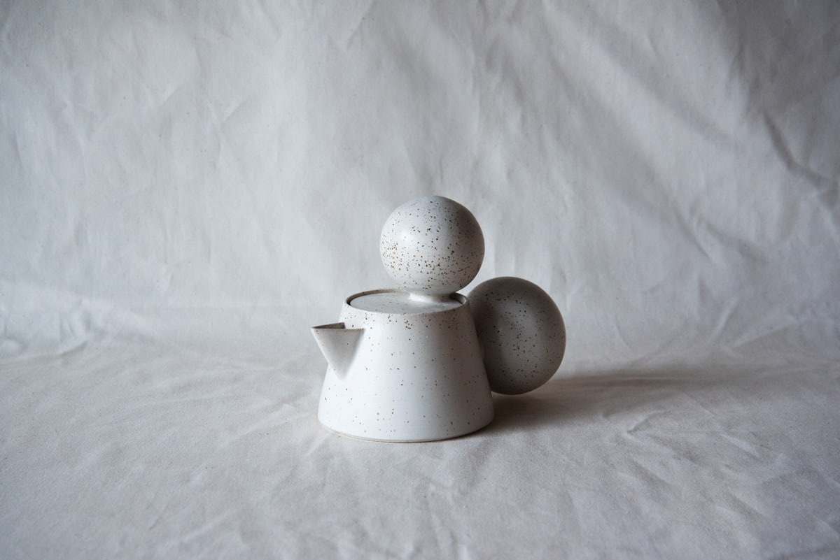 LAM CERAMICA TEAPOT